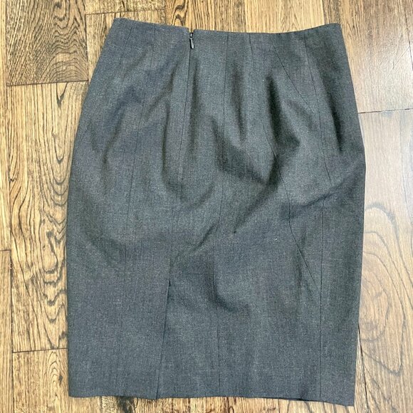Ann Taylor Classic Charcoal Grey Pencil Skirt Size 0 Wool Blend Back Slit Office - Picture 4 of 9
